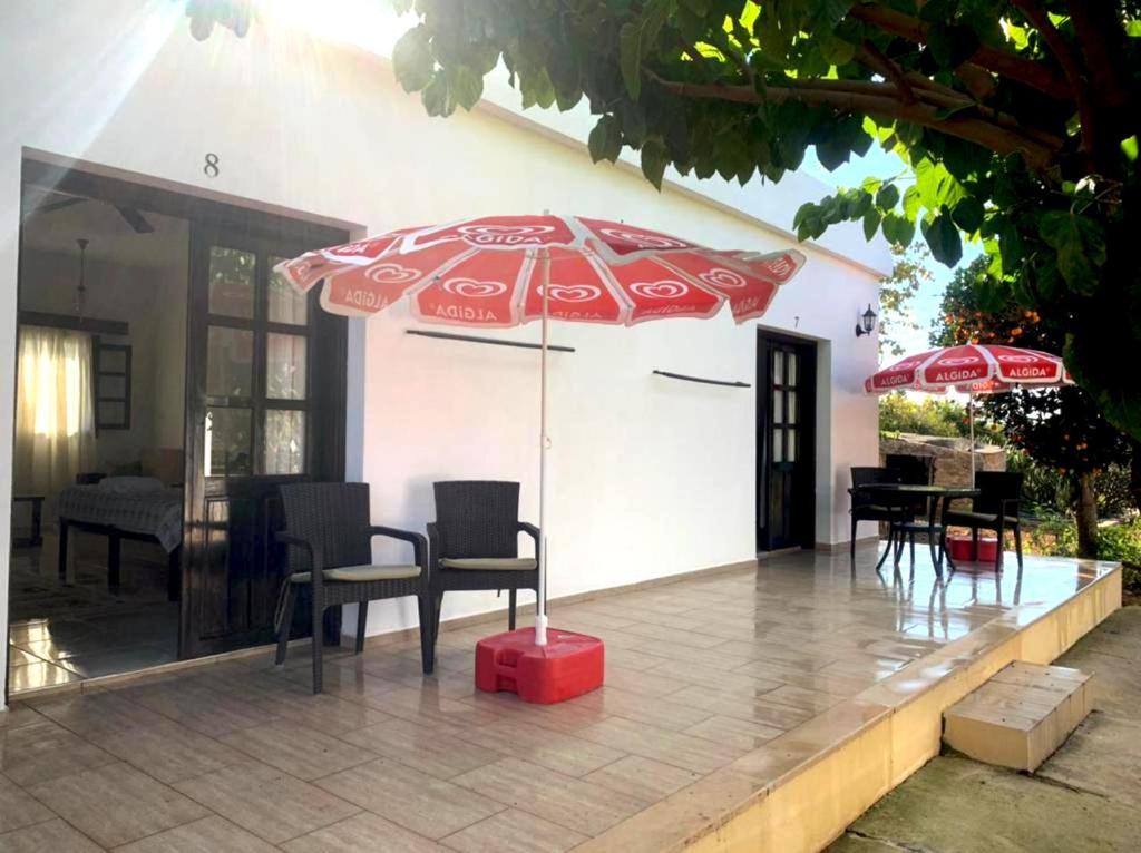 Villa Lembos Hotel Karpaz Rizokarpaso Exteriör bild